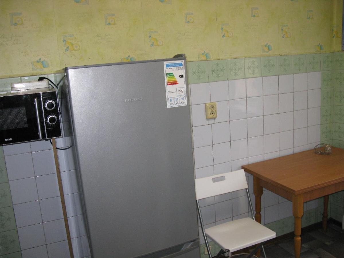 Двухкомнатная На Оболоне Kiev Buitenkant foto